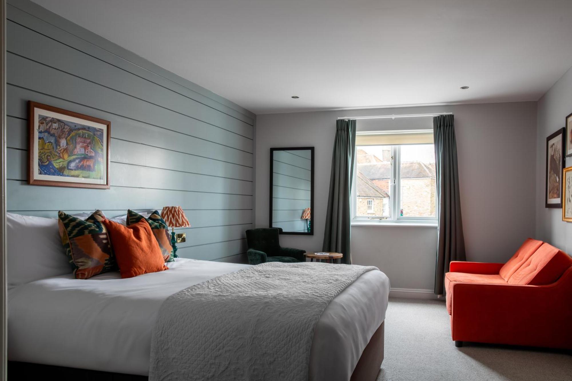 The Bridge Hotel Chertsey Bagian luar foto